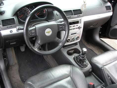 2006 Chevy Cobalt Interior