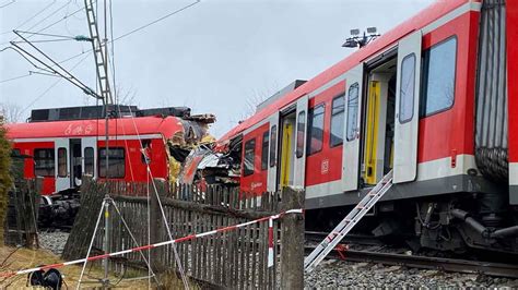 Al Menos Un Muerto Y 30 Heridos En Un Choque De Trenes En Alemania