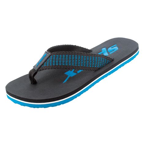 Buy Slippers for men - Sandals & Slippers for Men | Relaxo