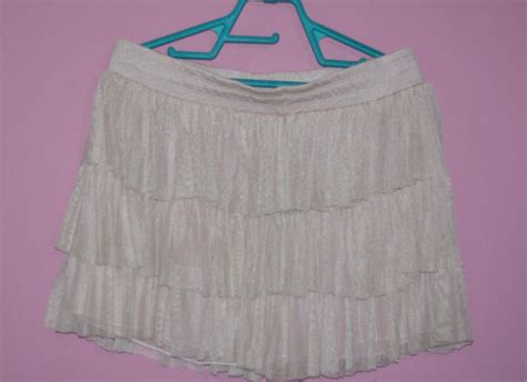 Babado Nude Saia Feminina Usado Enjoei