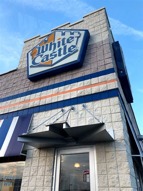 White Castle | 1983 Wentzville Pkwy, Wentzville, MO 63385, USA