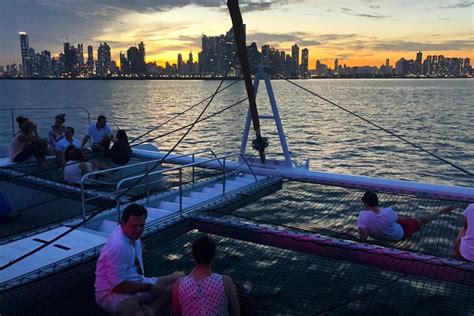 Sunset Catamaran Cruise From Panama City 2024