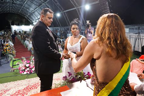 Casamento Comunitário reúne 50 casais no Pontão do Lago Sul Jornal de