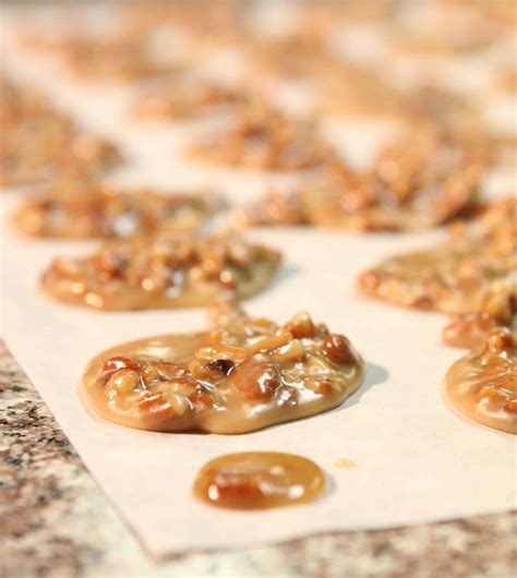 How To Make Homemade Pralines Quick And Easy Dessert Recipe