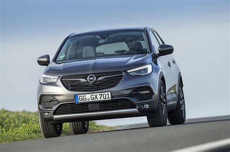 Opel Grandland X At Suv Suitably Urban Vehicle