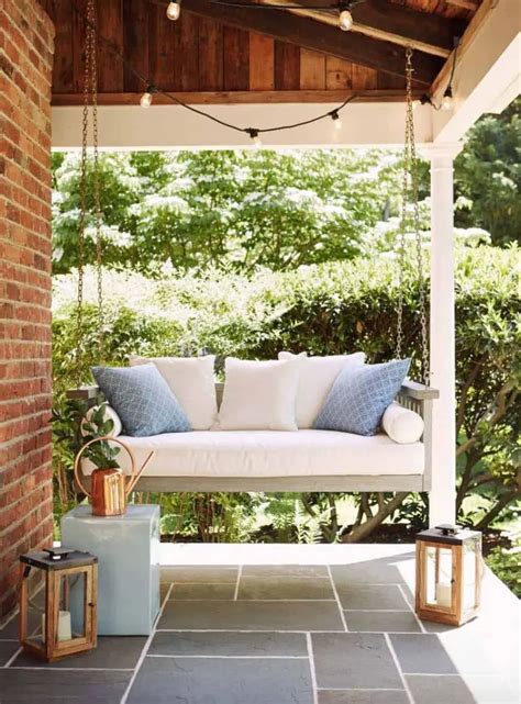 30 Delightful Porch Swing For A Cozy Fall Outdoor Relaxing Moment