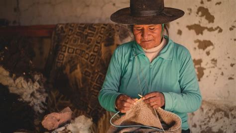 Tejido De Altura La Historia Ancestral Plasmada En Cada Prenda As