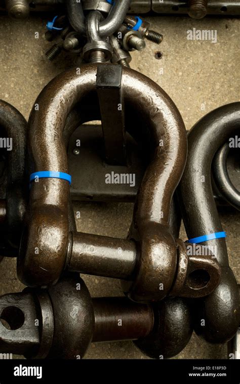 Heavy Shackle Factory Hi Res Stock Photography And Images Alamy