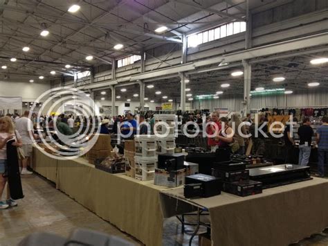 Philadelphia Expo Center At Oaks Gun Show 1,000 Tables - Page 8