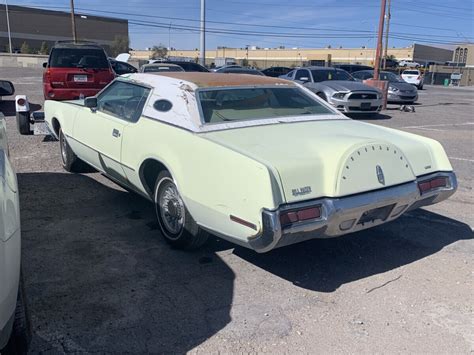 1972 Lincoln Mark IV Photo 05 | Barn Finds