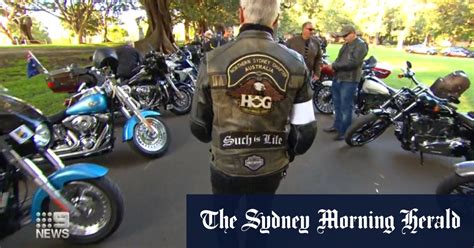 Video Hundreds Ride To Remember Fallen Police Officers