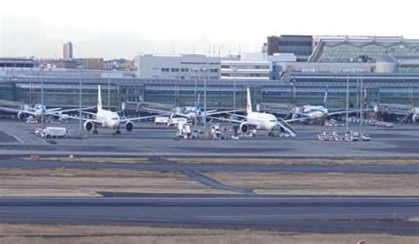 Runway At Tokyo S Haneda Airport Reopens After Aircraft Collision