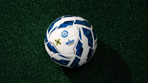 Irish Cup Final match ball unveiled by uhlsport | IFA