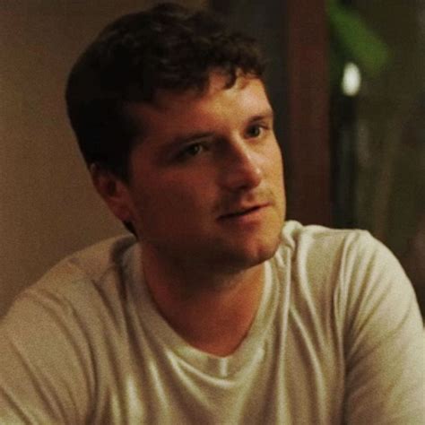 Josh Hutcherson As Franklin Fox In 57 Seconds 2023 En 2024 Fotos