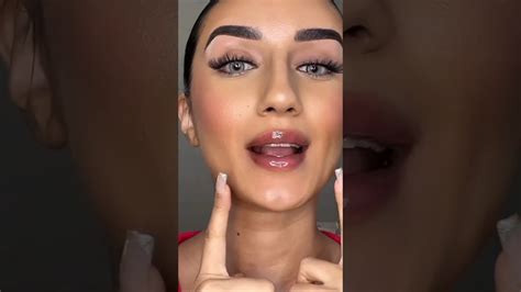 Viral Lip Gloss Hack Shorts Mkbeauty4 Youtubeshorts Ashortaday Makeup Trend Viralhacks