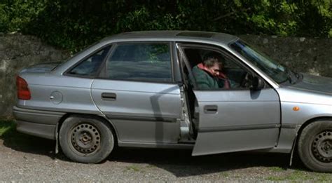 Imcdb Org Opel Astra F In Garage