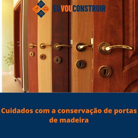 Como manter a conservação de portas de madeira