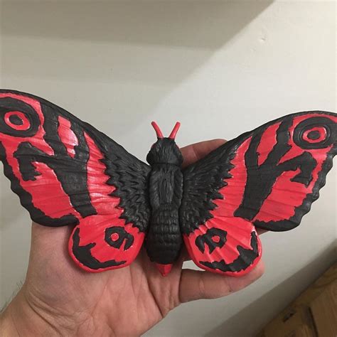 Kaijuking99 On Instagram Here Is My 3rd Custom Figure A Mothra But