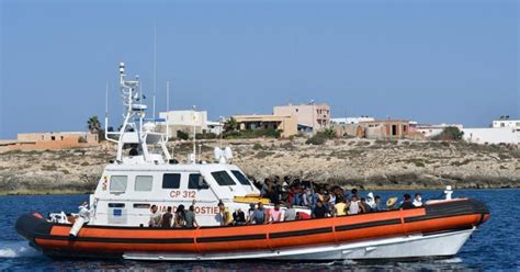 الأمن التونسي يحبط 22 عملية هجرة غير شرعية جنوب غرب تونس صحيفة اخبار