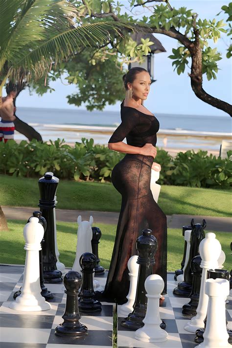 Beautiful Irina Y O From Kropivnitskiy With Blonde Hair ID