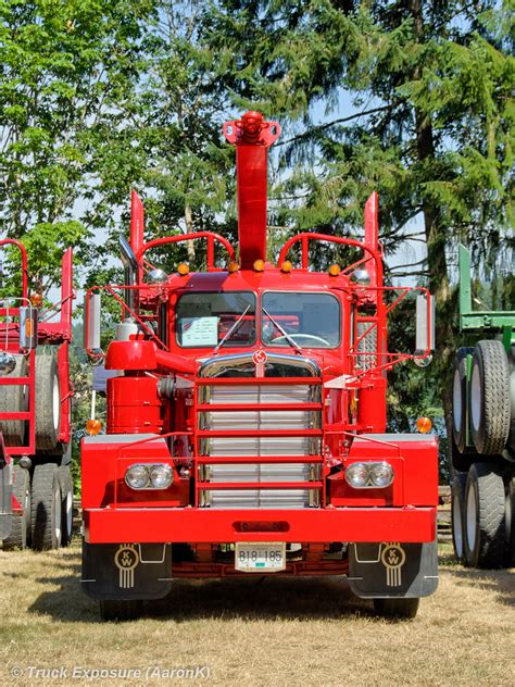 1963 Kenworth L 923 2014 Vancouver Island ATHS Truck Show AaronK