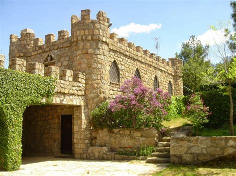 Isla Del Burguillo Isla Privada Con Castillo En El Barraco Avila