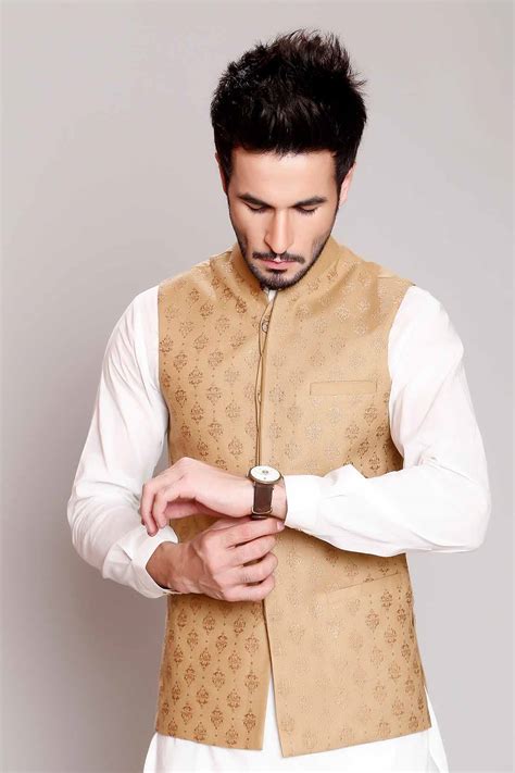 Latest Men Modern Kurta Styles Designs Collection By Chinyere