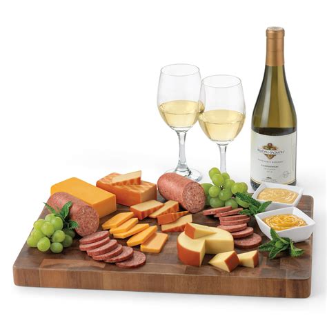 Hickory Farms Signature T Box With White Wine