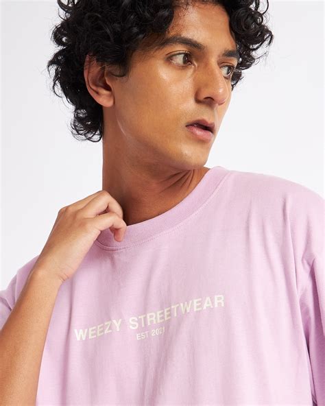 Buy Men S Lavender Typography Oversized T Shirt Online At Bewakoof