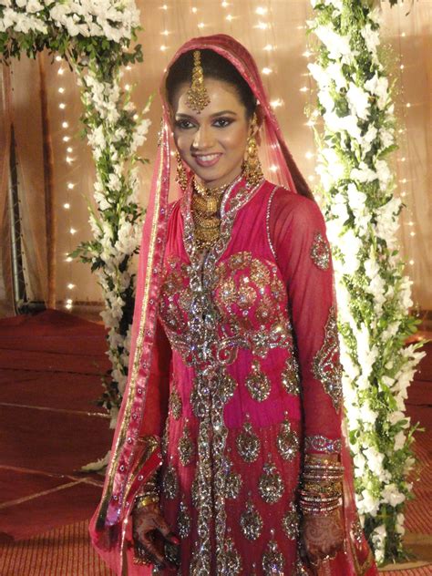 Diggin' Dhaka: Bangladesh Wedding