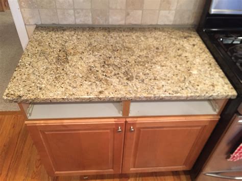 Venetian Gold Granite Beige And Golden Tone Countertop