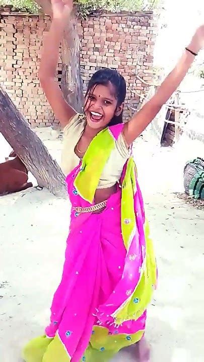 Gor Badaniya P Blouse Kariya Bhojpuri Song Dance 🙏 Youtube