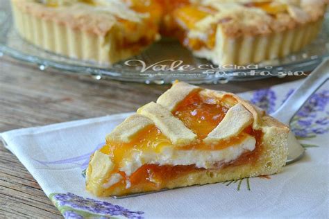 Crostata Con Confettura Di Albicocche E Ricotta Ricetta Dolce Gustosa