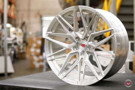 EVO SERIES EVO 5 Vossen Wheels