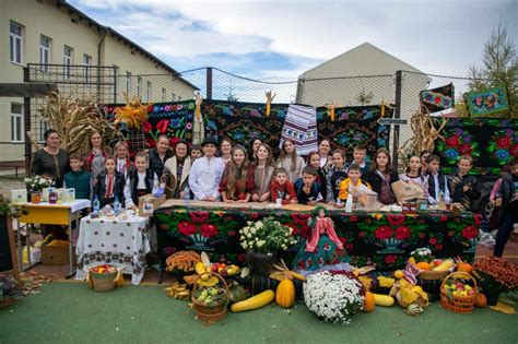 Farmecul Toamnei Vicovene Edi Ia A Iii A La Coala Gimnazial Nr