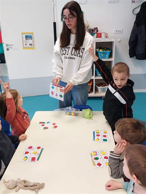 Projet du salon du livre de jeunesse pour les secondes AEPA Lycée