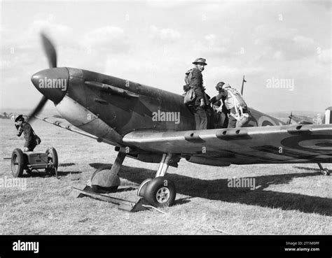 RAF Fighter Command 1940 The CO Of No 66 Squadron RAF Sqn Ldr Rupert