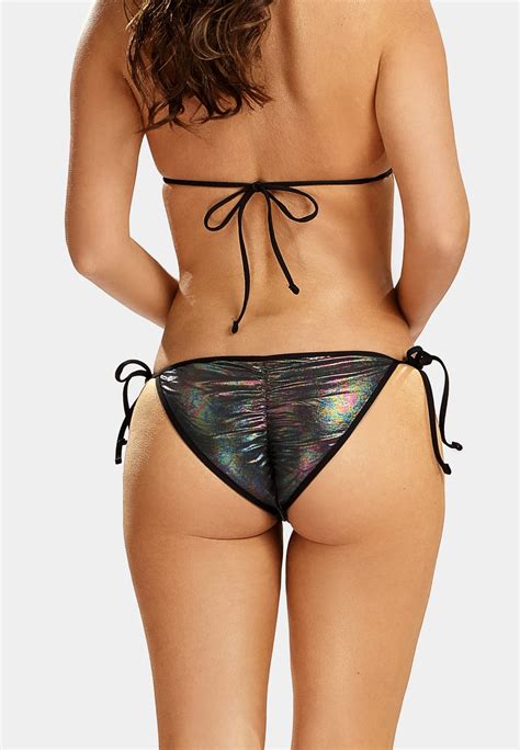 Wiązane figi od bikini z marszczeniem i efektem push up FD144 886