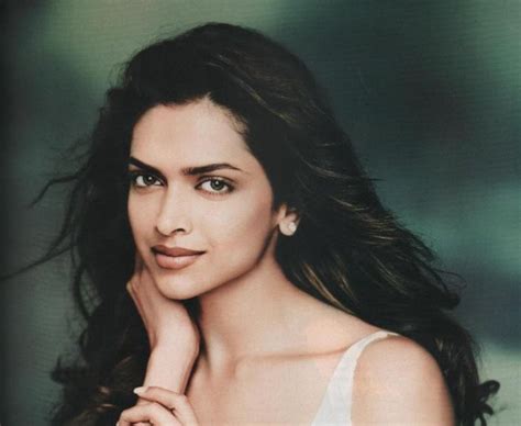 Bollywood Diary: Deepika