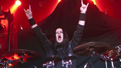 Joey Jordison Death Cause : Joey Jordison Mourned by Slipknot Fans ...