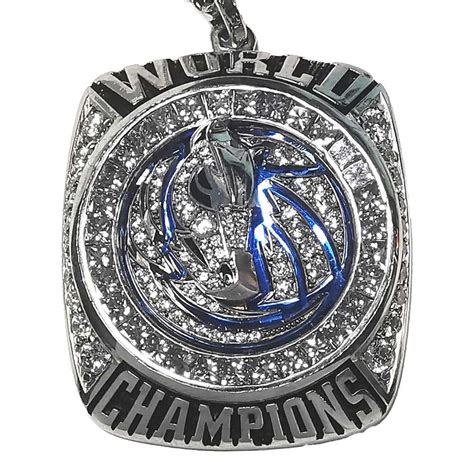 2011 Dallas Mavericks Nba Championship Pendant Gold And Silver Pawn Shop