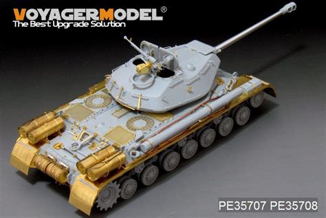 Voyager Model 35707 Russian JS 4 Object 245 Heavy Tank Basic