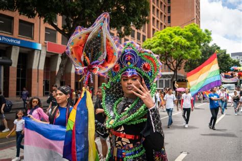 Comunidad Lgbtiq Marchó En Caracas Para Conmemorar El Día Del Orgullo