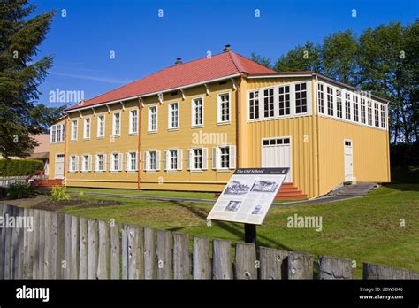 Russian bishop’s house hi-res stock photography and images - Alamy