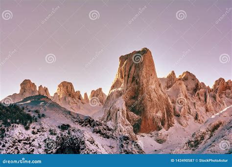 Naranjo De Bulnes At Dawn In Picos De Europa Stock Image Image Of