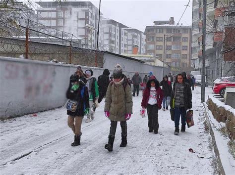 Eğitime kar engeli Son Dakika Eğitim Haberleri