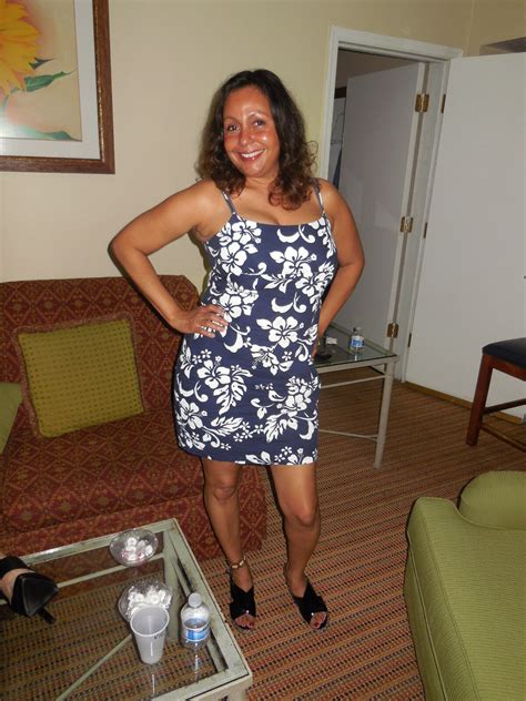 Sexy Mature Slut ShesFreaky