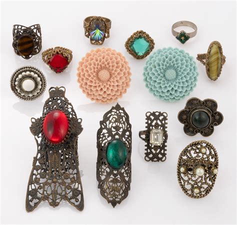 Assorted Vintage Costume Jewelry Rings, Lot Of 14 Auction