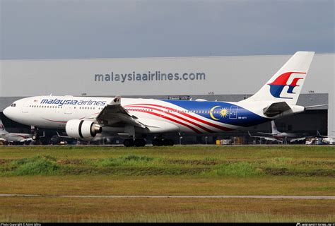 M Mty Malaysia Airlines Airbus A Photo By Azimi Iahra Id