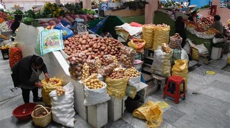 Los Mercados De Quito Y Guayaquil Est N Abastecidos Y Los Precios